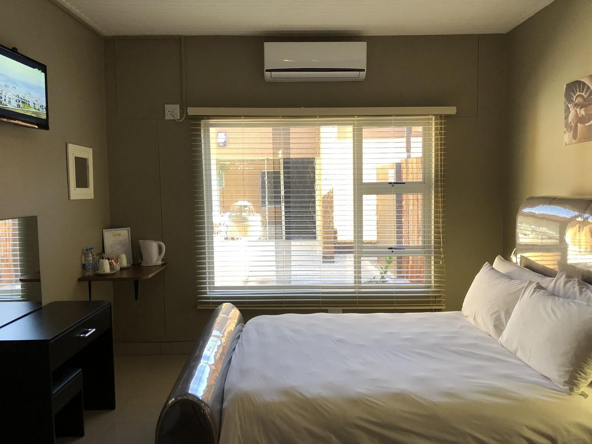 City Lodge Etosha Omuthiya Exterior foto