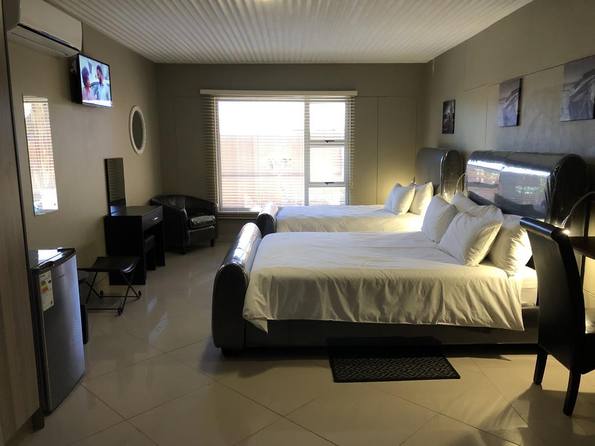 City Lodge Etosha Omuthiya Exterior foto