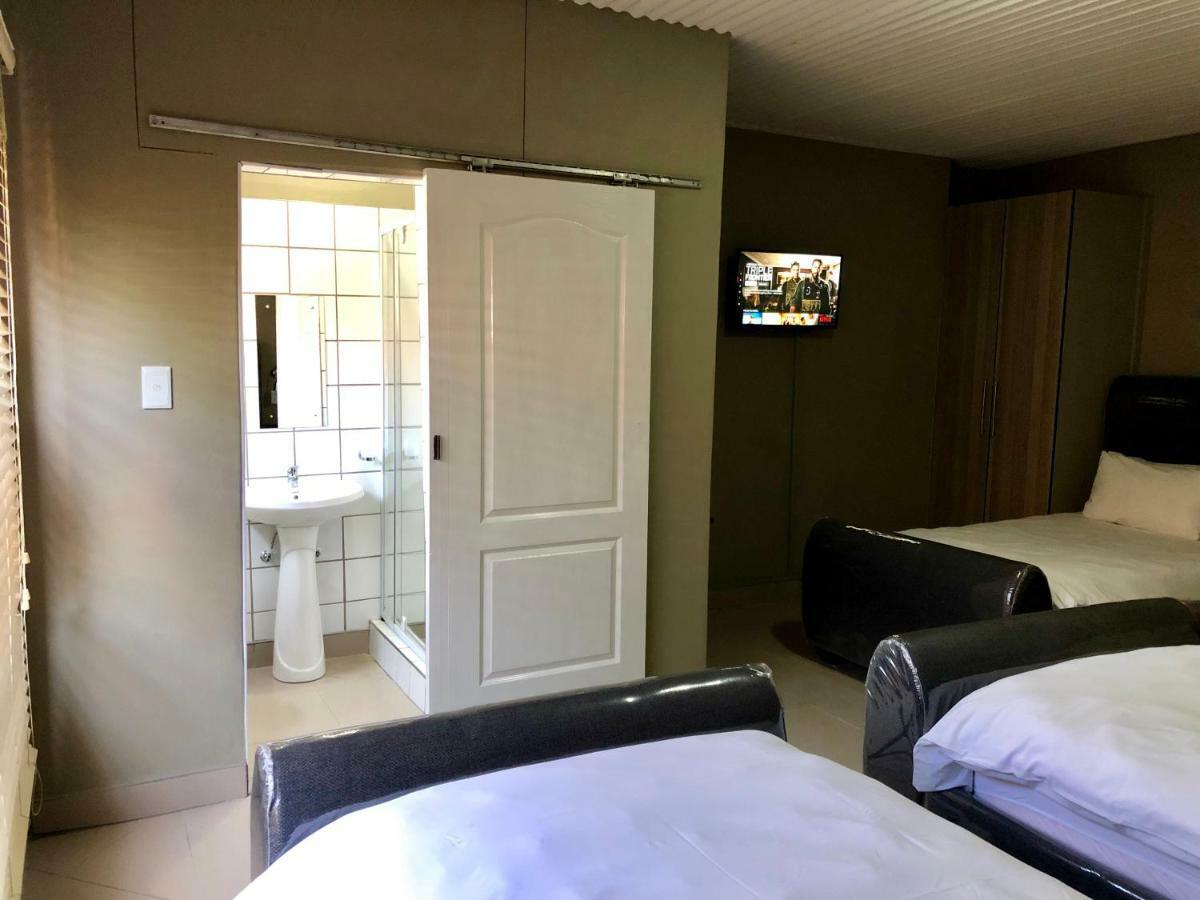 City Lodge Etosha Omuthiya Exterior foto